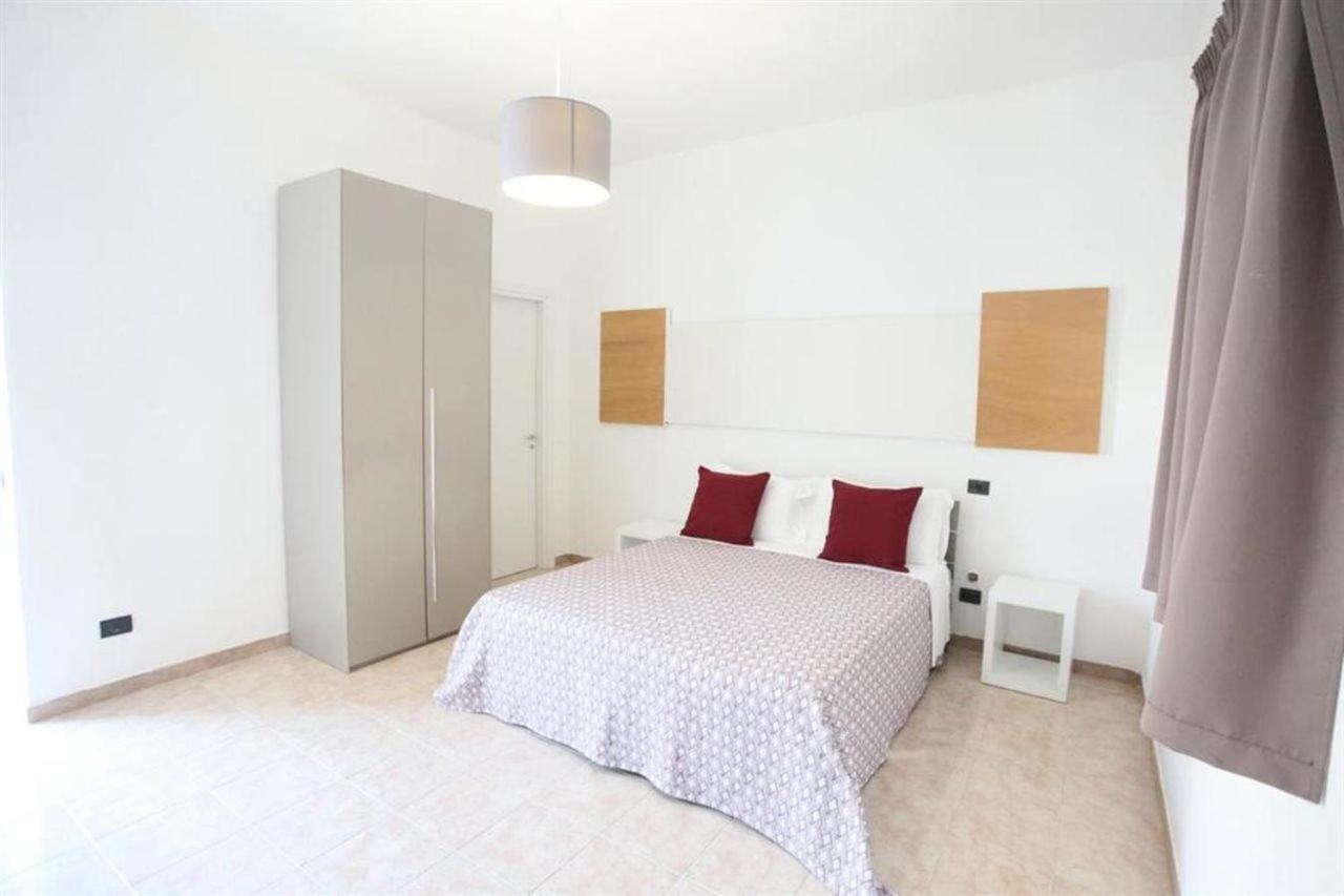 Oasis Park Hotel Torre dell'Orso Luaran gambar