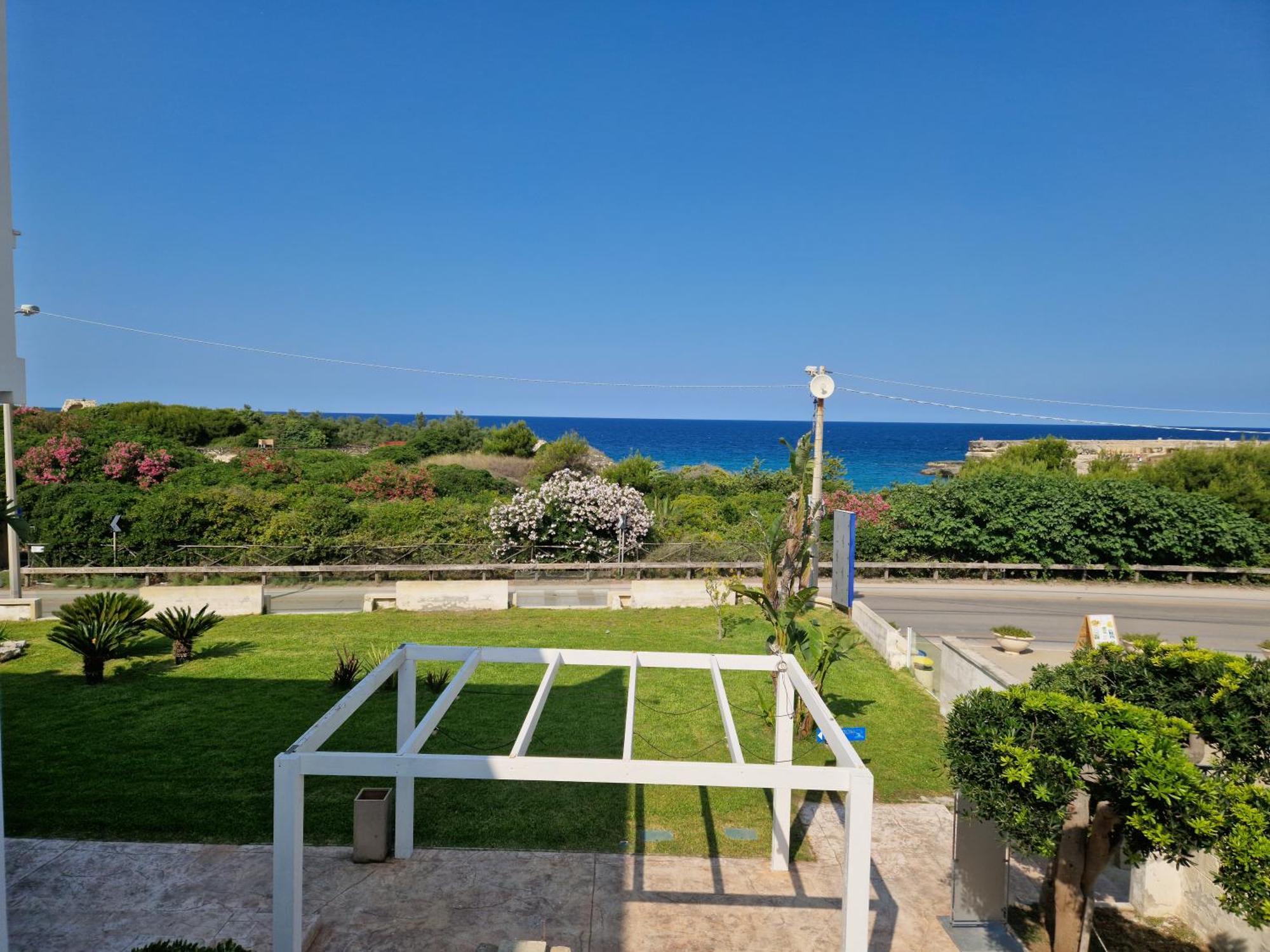 Oasis Park Hotel Torre dell'Orso Luaran gambar